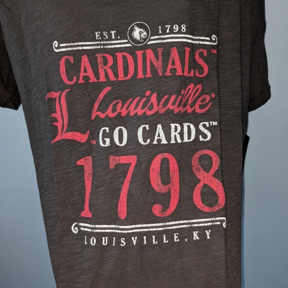 NWT Women's Louisville Cardinals Tee - Picture 2 of 5